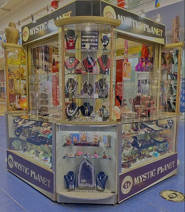 Kiosko de Mystic Planet en Albrook Mall
